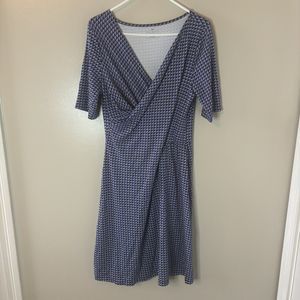 Talbots Short Sleeve Wrap Draped Dress Blue Tan Geometric Sz Medium